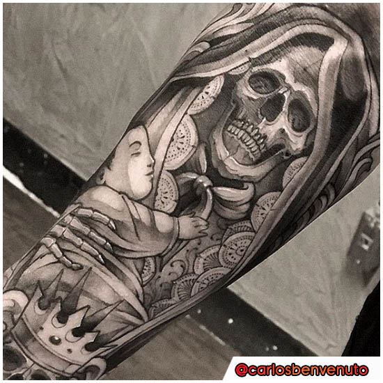Santa Muerte chicano y new school tattoo