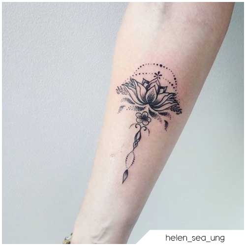 Tatuaje de lazo de flor de loto