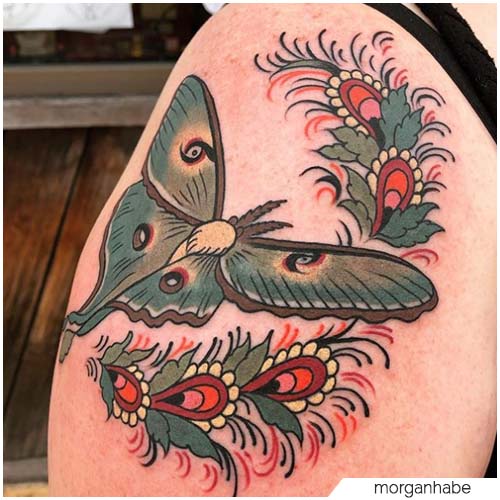 Tatuaje De Polilla Japonesa