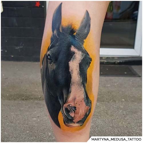 Tatuajes de caballos realista colorido