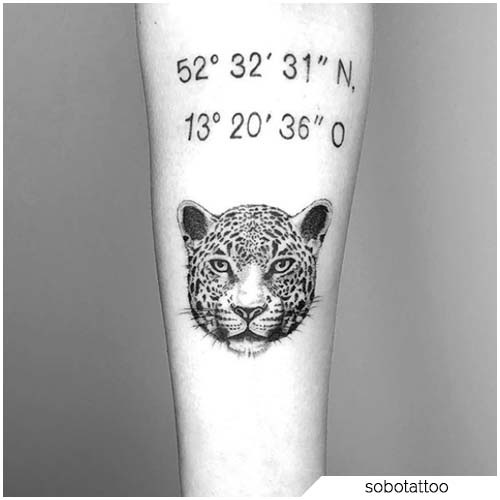 pequeño tatuaje de leopardo
