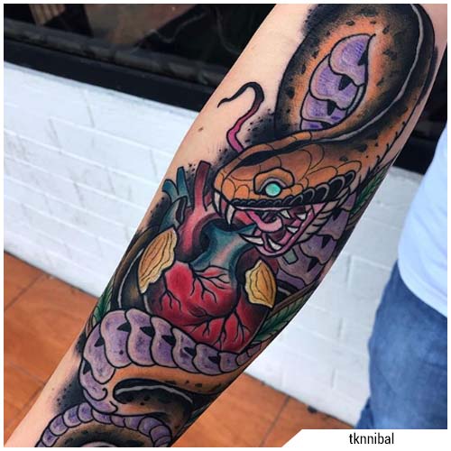 tatuajes de hombre serpiente