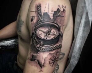 tatuaggio bussole